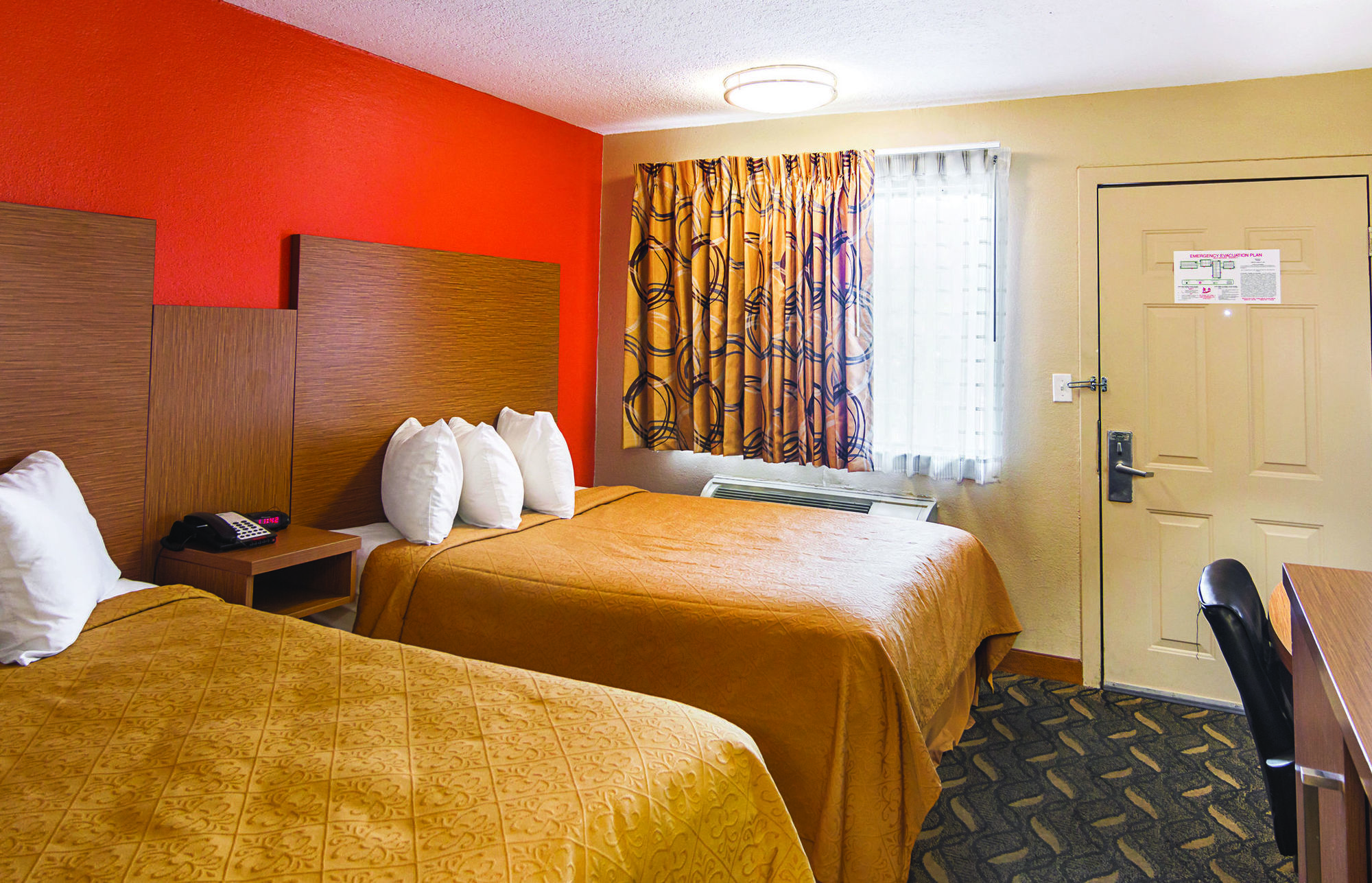 Days Inn & Suites By Wyndham Arlington Near Six Flags Phòng bức ảnh